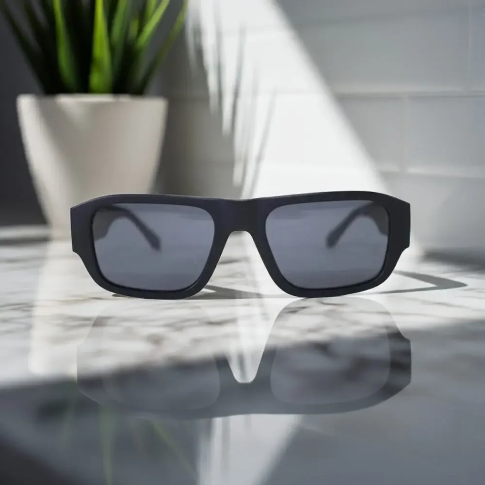 Quay Australia NIGHT CAP Rectangle Sunglasses–Matte Black/Black (Polarized)–NWT
